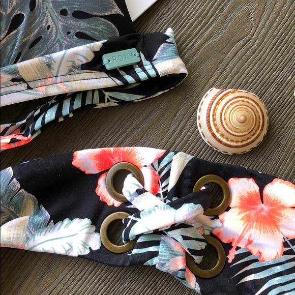 🌴🌼ROXY- BIKINI SET🌼🌴 - Picture 4 of 8